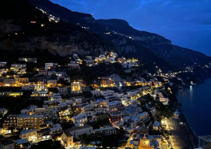 B&B Le Due Costiere Salerno Exteriör bild