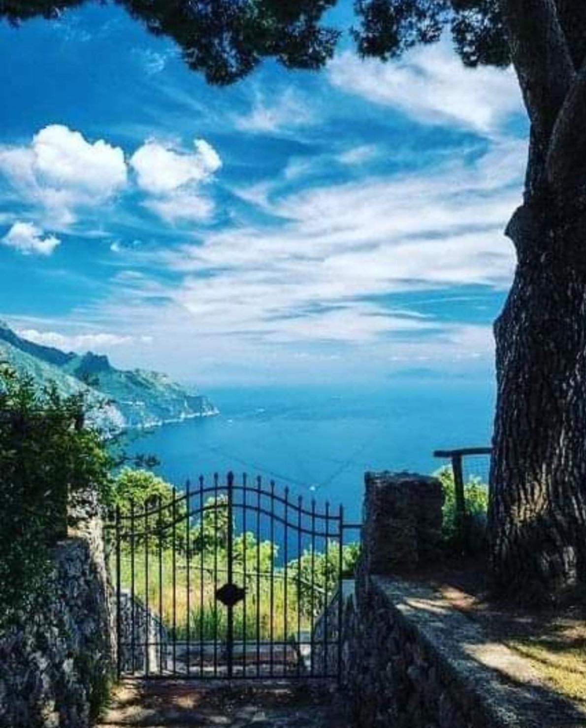 B&B Le Due Costiere Salerno Exteriör bild